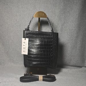 AOTA Vegan Leather Croco Crossbody Bag NWT